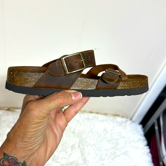 Stone Mountain Leather Sandals Sz 6 - Picture 1 of 6